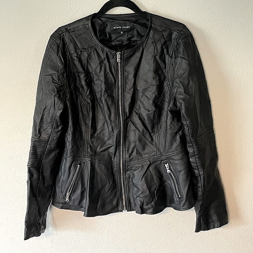 Black Rivet black jacket. Size XL.